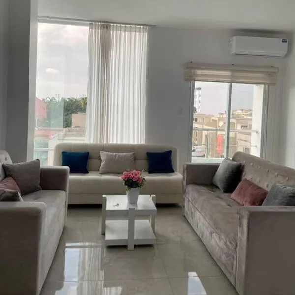 Hermoso apartamento #13 piso 3，位于马查拉的酒店
