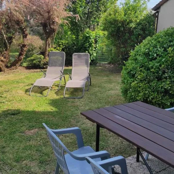 Les châlets de Renoir 1，位于拉罗什波赛的酒店
