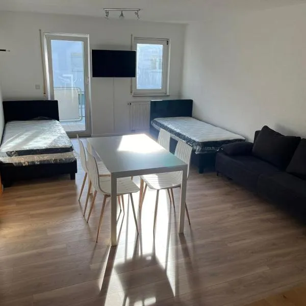 Monteurwohnung grenznah，位于Warmbach的酒店