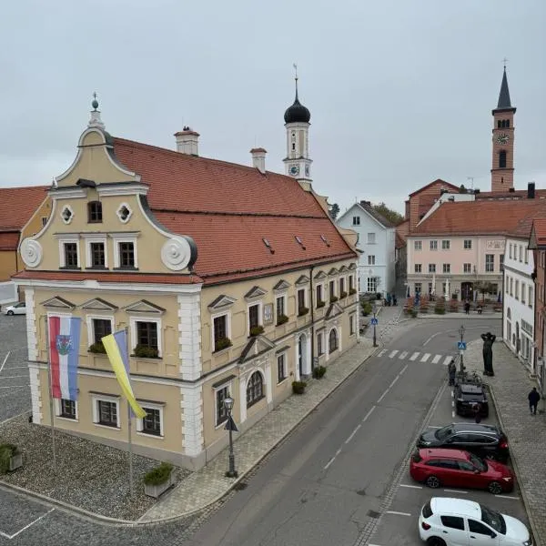 Hotel Stadtblick Friedberg，位于达辛格的酒店