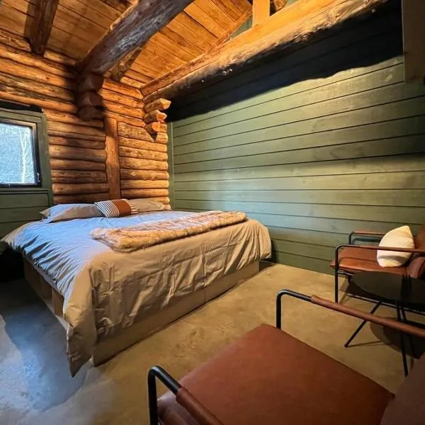 ÖBois Charlevoix - L'Écurie 4 Studio，位于圣西蒙的酒店