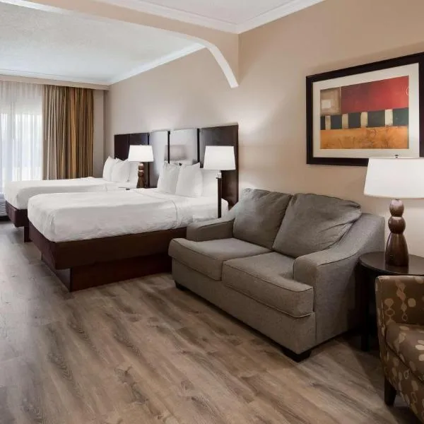 Best Western Plus Ambassador Suites，位于威尼斯的酒店