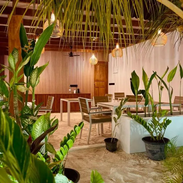 Oasis Dhigurah，位于迪古拉的酒店