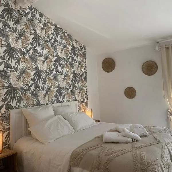 Studio Estrella - Studio 2 personnes - Domaine Astra, Grans，位于Grans的酒店