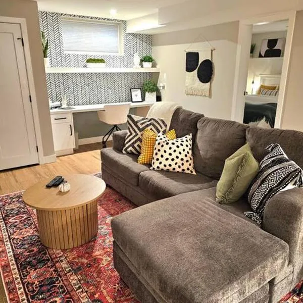 Boho Bliss - Just steps away from the Hospital，位于乔治王子城的酒店