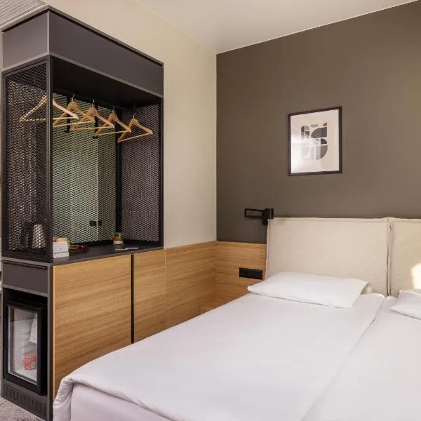 B1 Downtown Hotel，位于索非亚的酒店