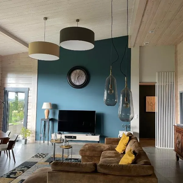 Maison écologique de qualité supérieure，位于蒙夫朗屈安的酒店