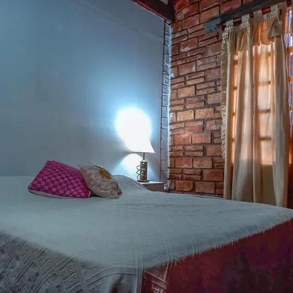 Departamento 2 con Excelente Confort y Ubicación，位于Chamical的酒店