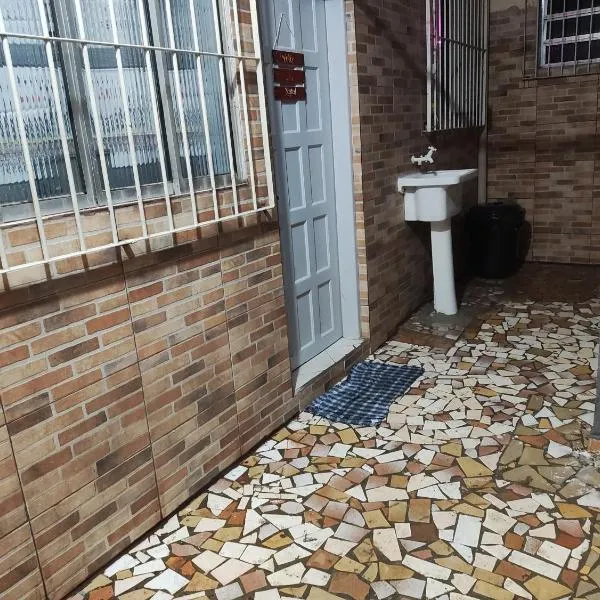 Casa próx Poliesportivo São Bernardo do Campo，位于圣贝尔纳多-杜坎普的酒店