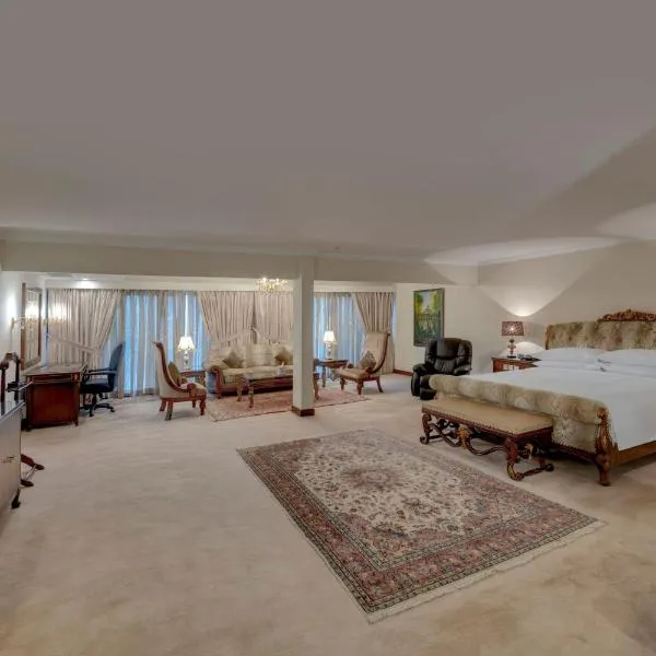 卡拉奇万豪酒店，位于卡拉奇的酒店