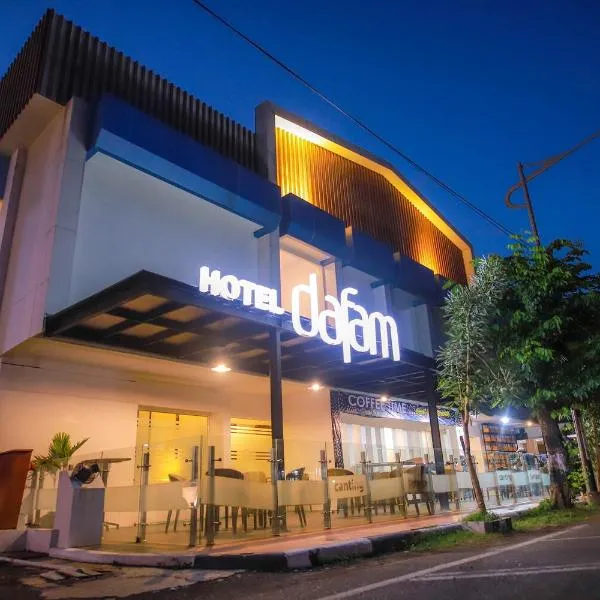 塞拉凯普达范酒店，位于芝拉扎的酒店