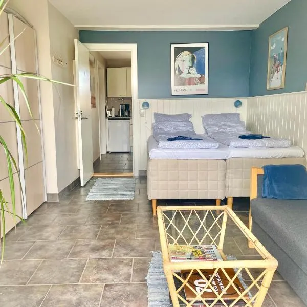 Rørvig Bed & Kitchen，位于勒维的酒店