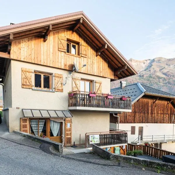 Aux 4 saisons，位于Le Bouchet-Mont Charvin的酒店