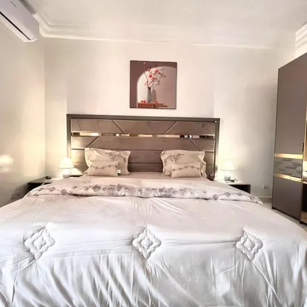 Charmant studio moderne，位于Guediawaye的酒店