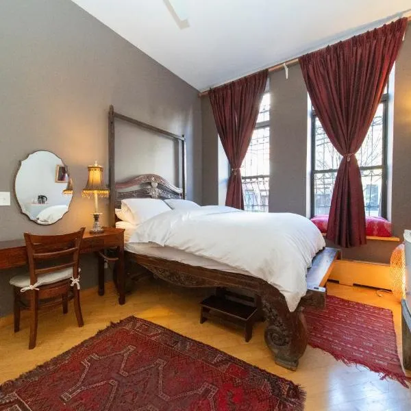 2 bedrooms with a private bathroom in lovely home，位于纽约的酒店
