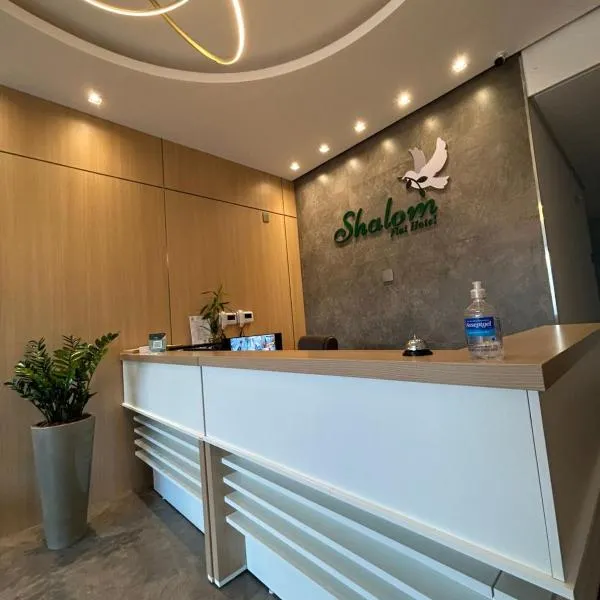 Shalom Flat Hotel，位于帕拉迪米纳斯的酒店