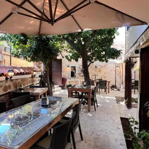 Villa Citronella Boutique Hotel，位于安塔利亚的酒店