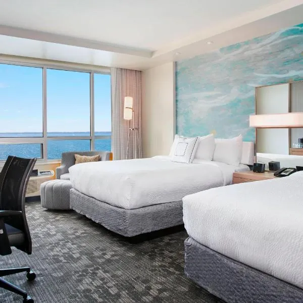 伊利湖湾万怡酒店，位于伊利的酒店