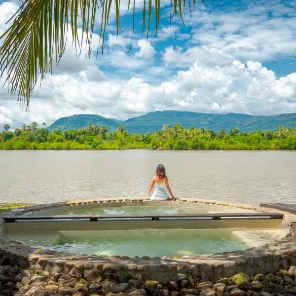 Komsan Kampot Resort，位于Phumĭ Măk Prang的酒店