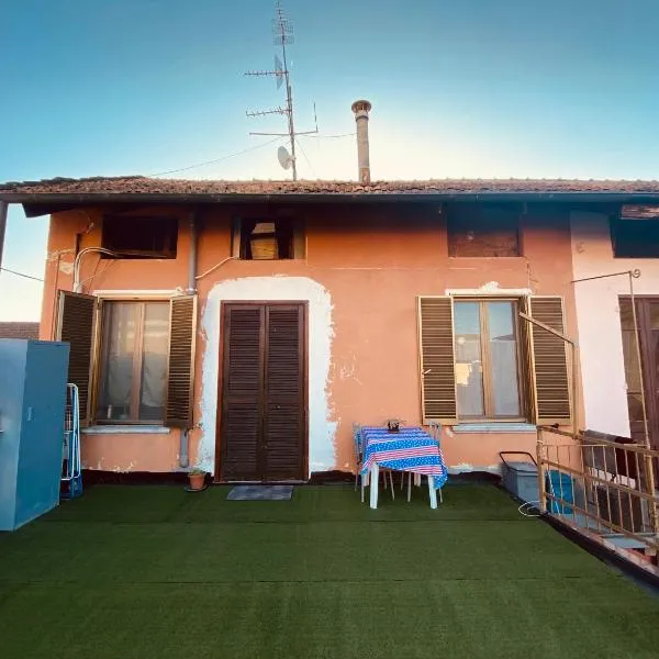 Casa Via Roma，位于Tronzano Vercellese的酒店