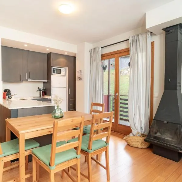 Apartamento en La Molina en la mejor ubicación，位于拉莫利纳的酒店