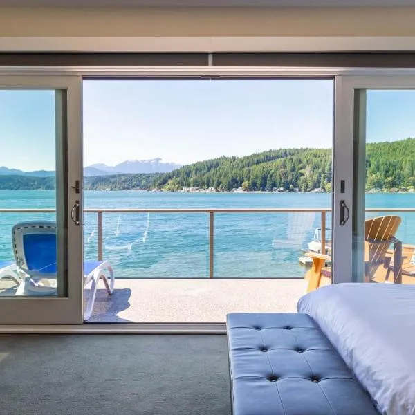 Luxury Lookout Hood Canal Vacation Rental，位于Union的酒店