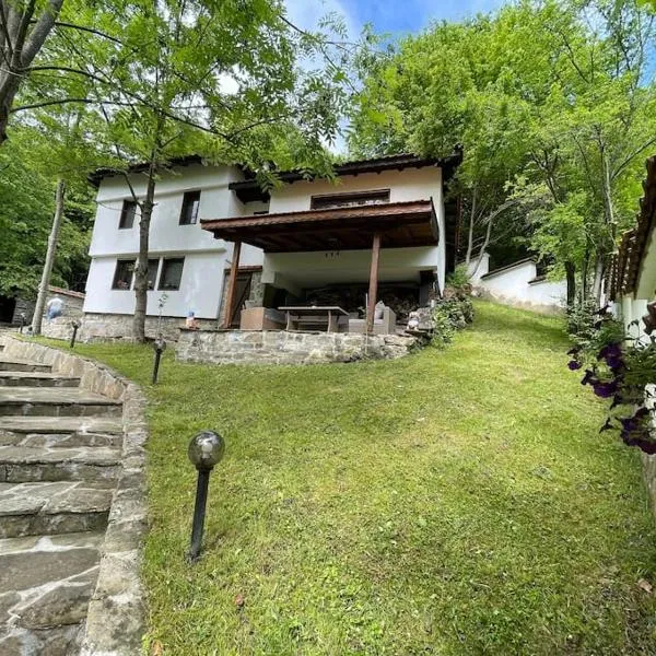 Forest Hill，位于特罗扬的酒店