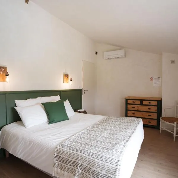 Bed & Breakfast Perbos 1556，位于拉巴斯蒂德克莱朗斯的酒店