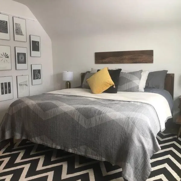 Gallery Loft of Oak Park #1 Top Host in IL，位于奥克帕克的酒店