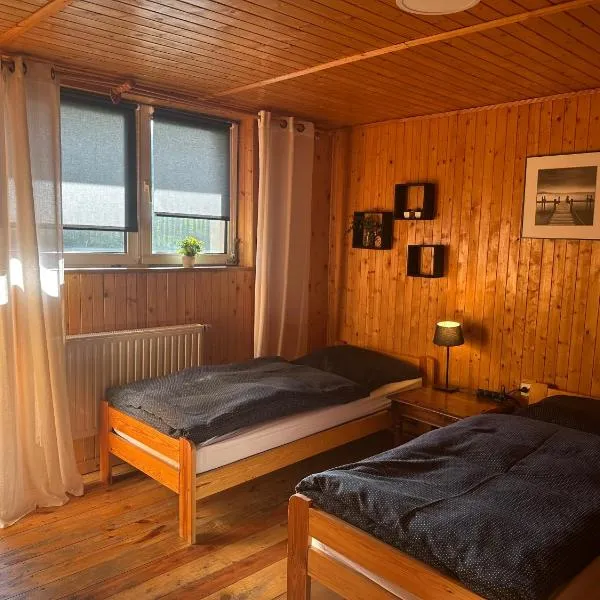 Dom Pod Lasem，位于科尔别卢夫的酒店