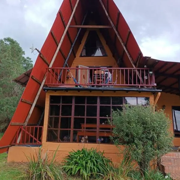 阿玛雷洛木屋，位于苏埃斯卡的酒店