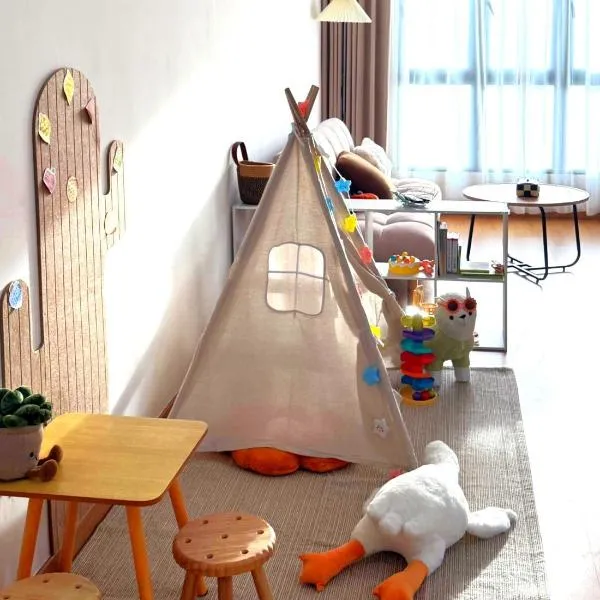 Splashmania Gamuda Cove Homestay with Projector and Tent KLIA Banting，位于甘榜龙溪的酒店