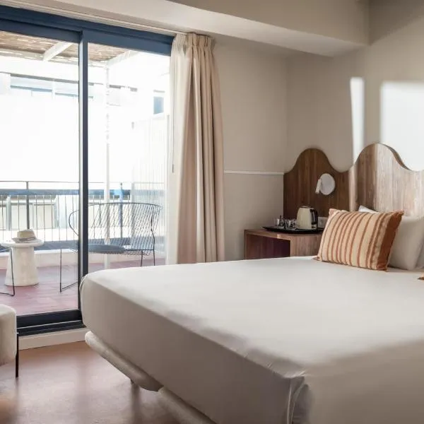 BYPILLOW Paseo，位于阿利坎特的酒店