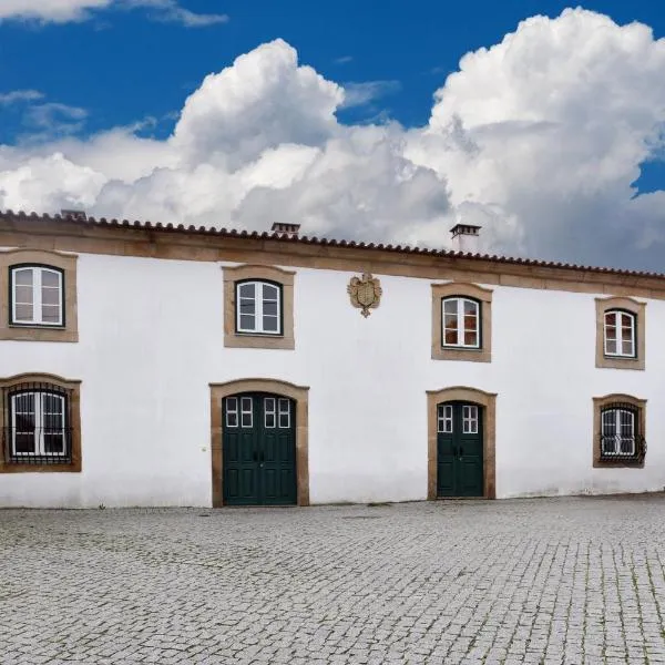 Casa da Fidalga - Villa of 5 bedrooms，位于Outeiro de Gatos的酒店