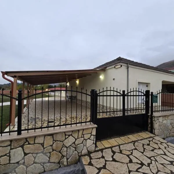 Jimmy's House，位于Mavrommátion的酒店