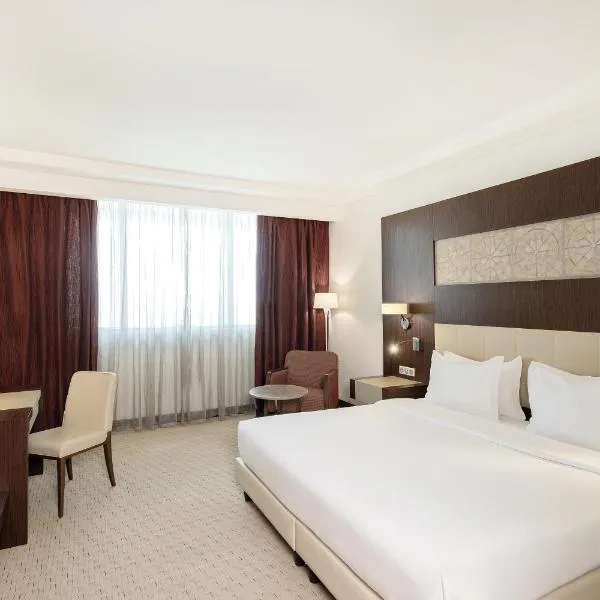 Radisson Blu Hotel & Convention Center, Tunis，位于突尼斯的酒店