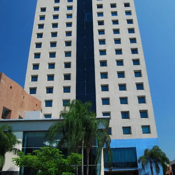 Intercity Tower Hotels，位于圣佩德罗苏拉的酒店