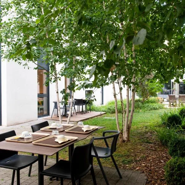 Aparthotel Adagio Lyon Patio Confluence，位于里昂的酒店