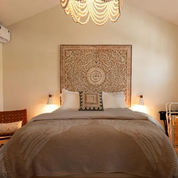 Seahorse Beach Bungalows，位于皮尔斯堡的酒店