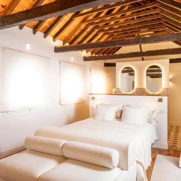 PUERTA de la AXARQUIA HOTEL BOUTIQUE，位于贝莱斯的酒店