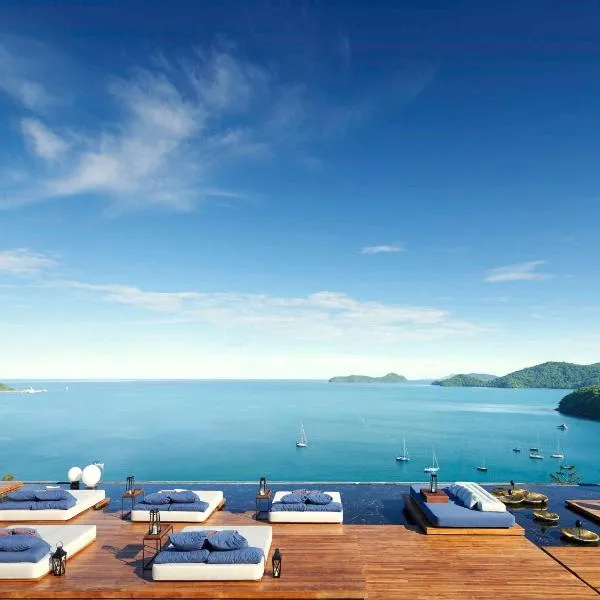 V Villas Phuket, MGallery，位于攀瓦海滩的酒店