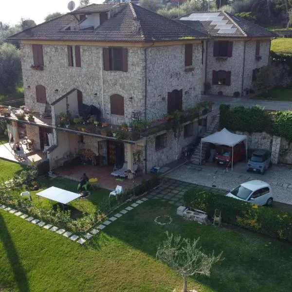 La Casa di Pietra，位于Fonte Nuova的酒店