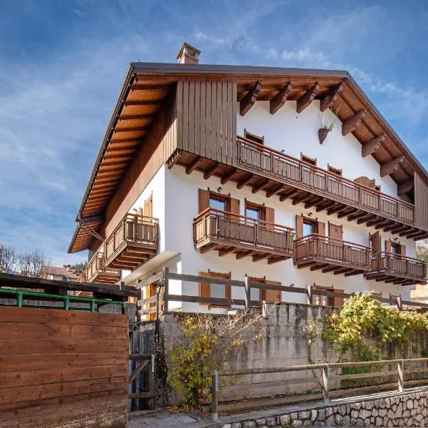 Residence Malibu Appartamento 4，位于法尔西德的酒店