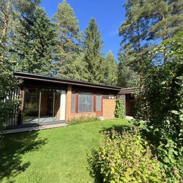 Detached house, 3 bedrooms, Lappeenranta，位于拉彭兰塔的酒店