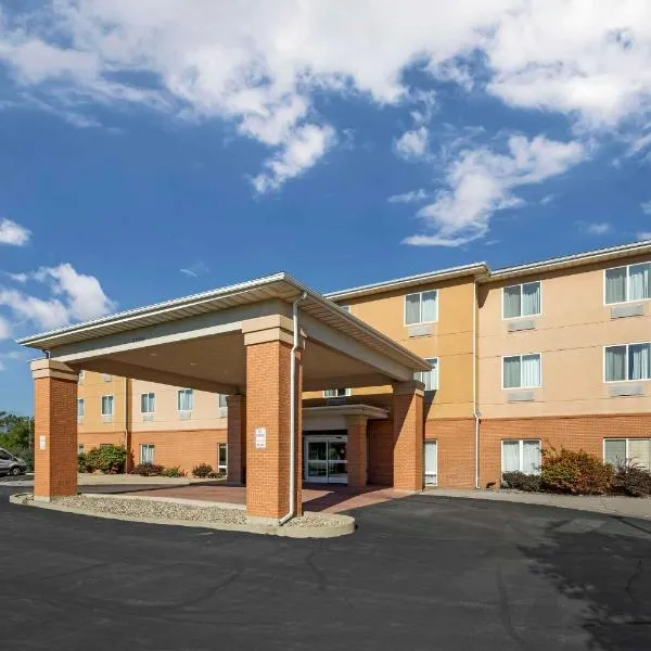Comfort Inn & Suites Porter near Indiana Dunes，位于Porter的酒店
