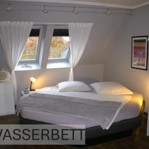 Ferienhaus Meerzeit-4SZ, 2Wohnzimmer, WLAN-8 km Warnemünde，位于Sievershagen的酒店