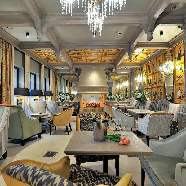 Złota Łania Wiartel - Butikowy hotel SPA nad jeziorem，位于维亚特尔的酒店