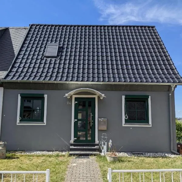Hoffmanns Eden Ferienhaus，位于黑尔梅斯凯尔的酒店