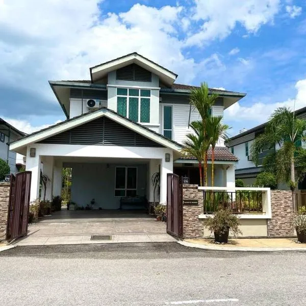 Bungalow in exclusive area，位于Nibung Tebal的酒店