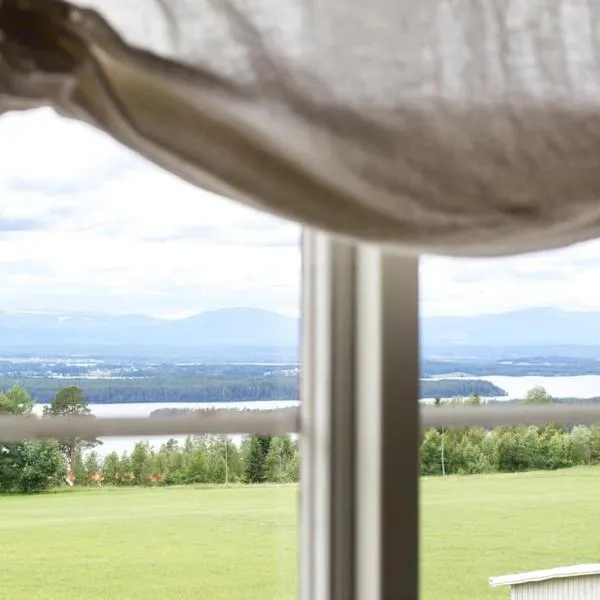 Lägenhet med utsikt över jämtländska fjällvärlden，位于弗罗索的酒店